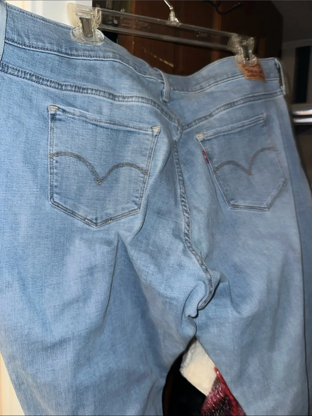 NWT Levi's Light Blue Straight Leg Jeans shaping skinny 311 20w nice